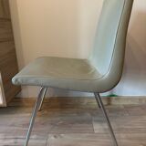 Pierre Paulin 2 TV model chairs Ligne Roset edition