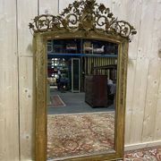 Miroir époque Napoléon III à fronton  à la feuille d'or