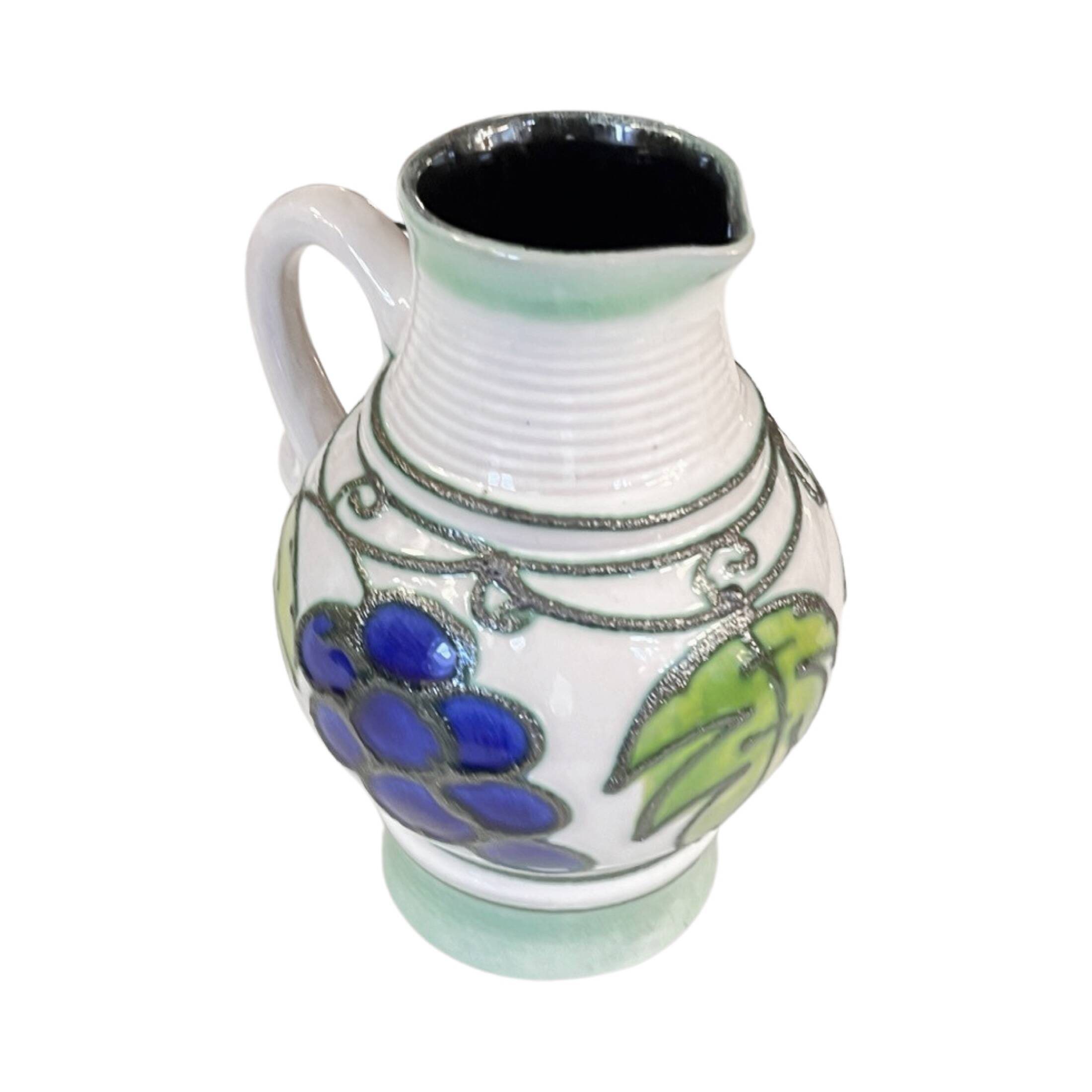 Ceramic jug with handle, Strehla Keramik, Germany, 1970s.