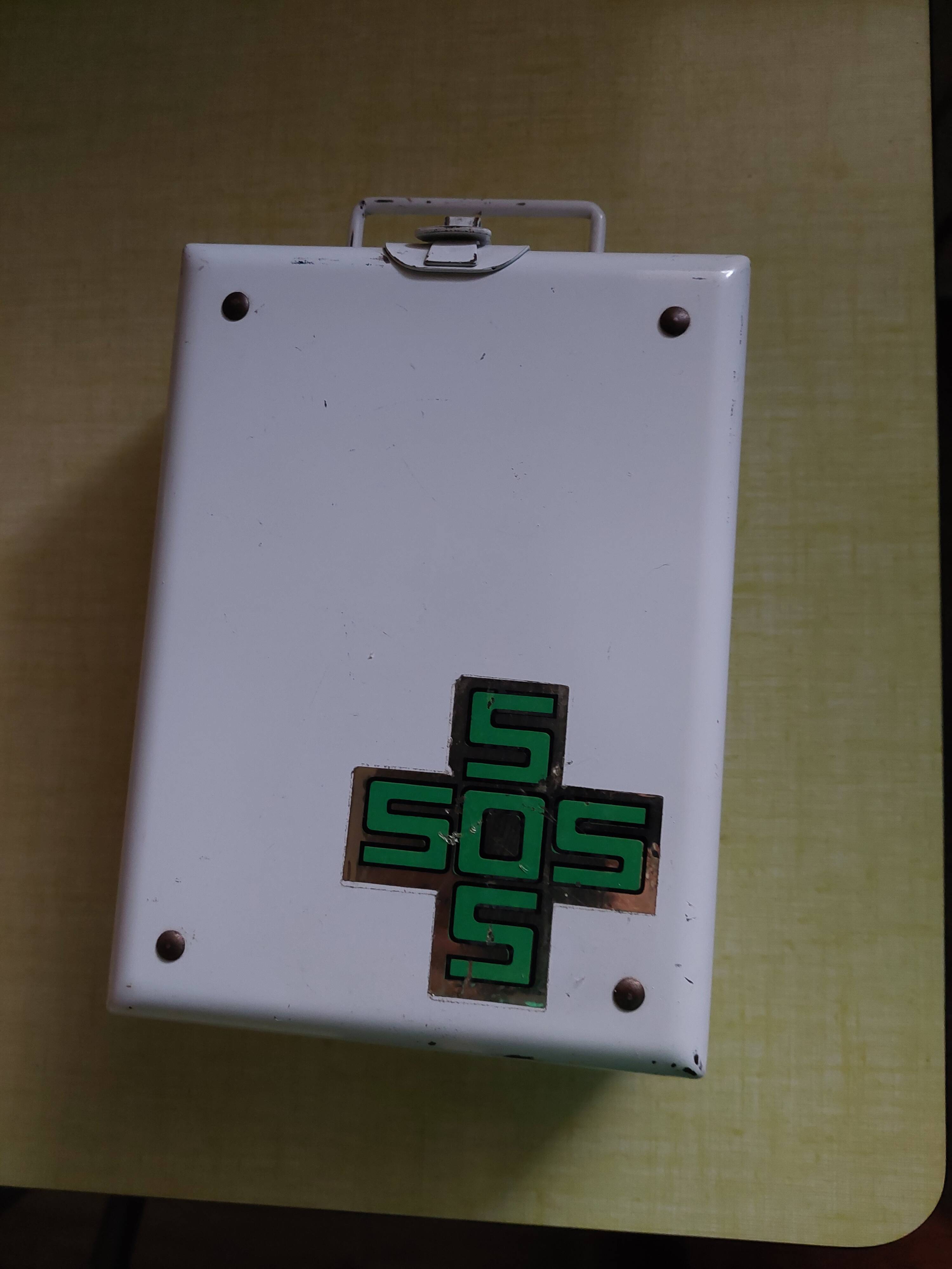 Old sheet metal medicine box