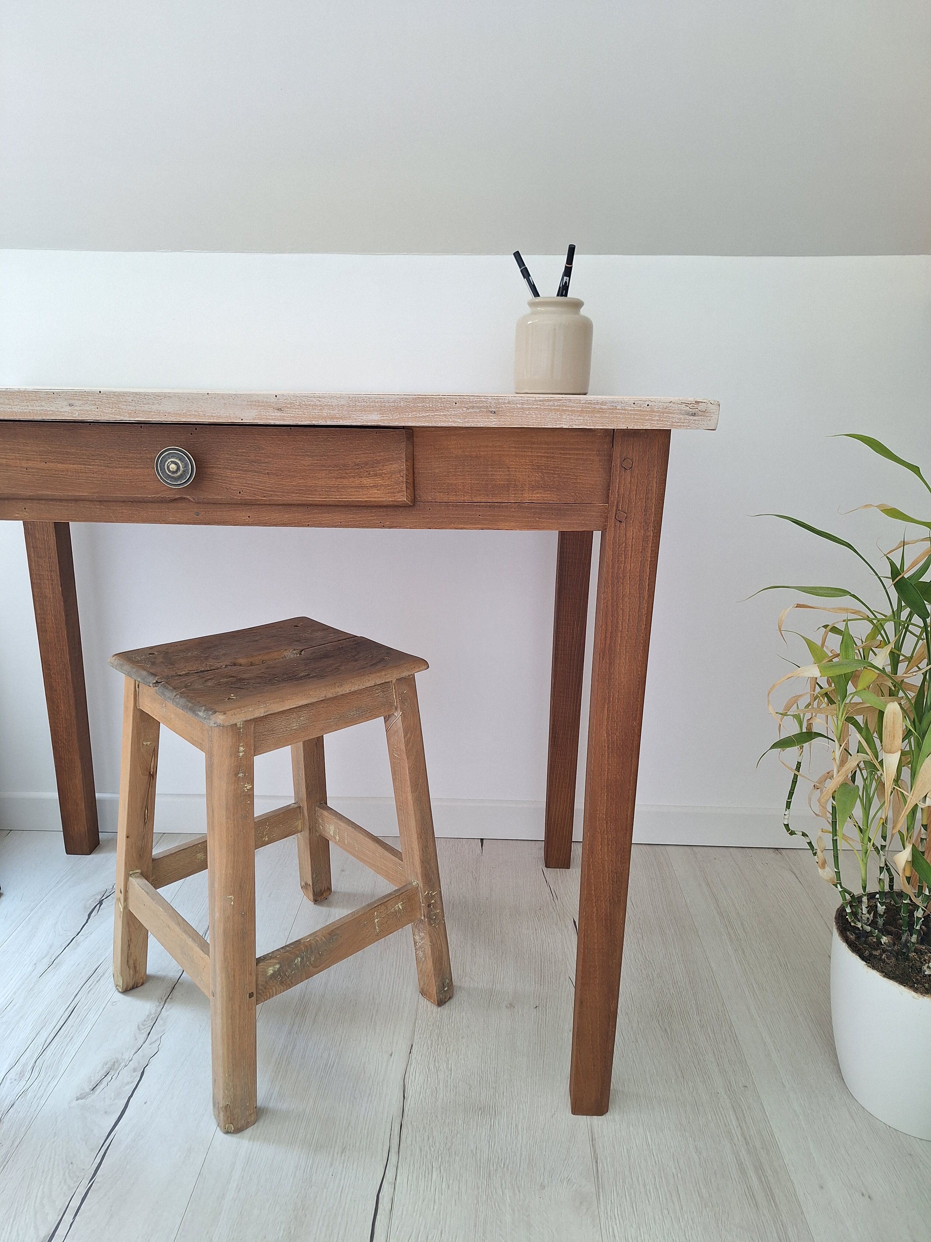 Bureau / Table d'appoint en bois de ferme style campagne