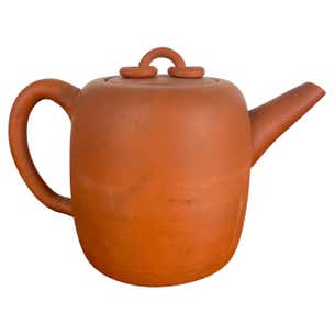Chinese Terracotta Teapot from Yixing - circa 1900 China Qing Period