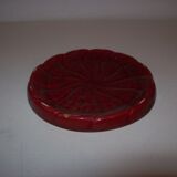 Ceramic under bottle