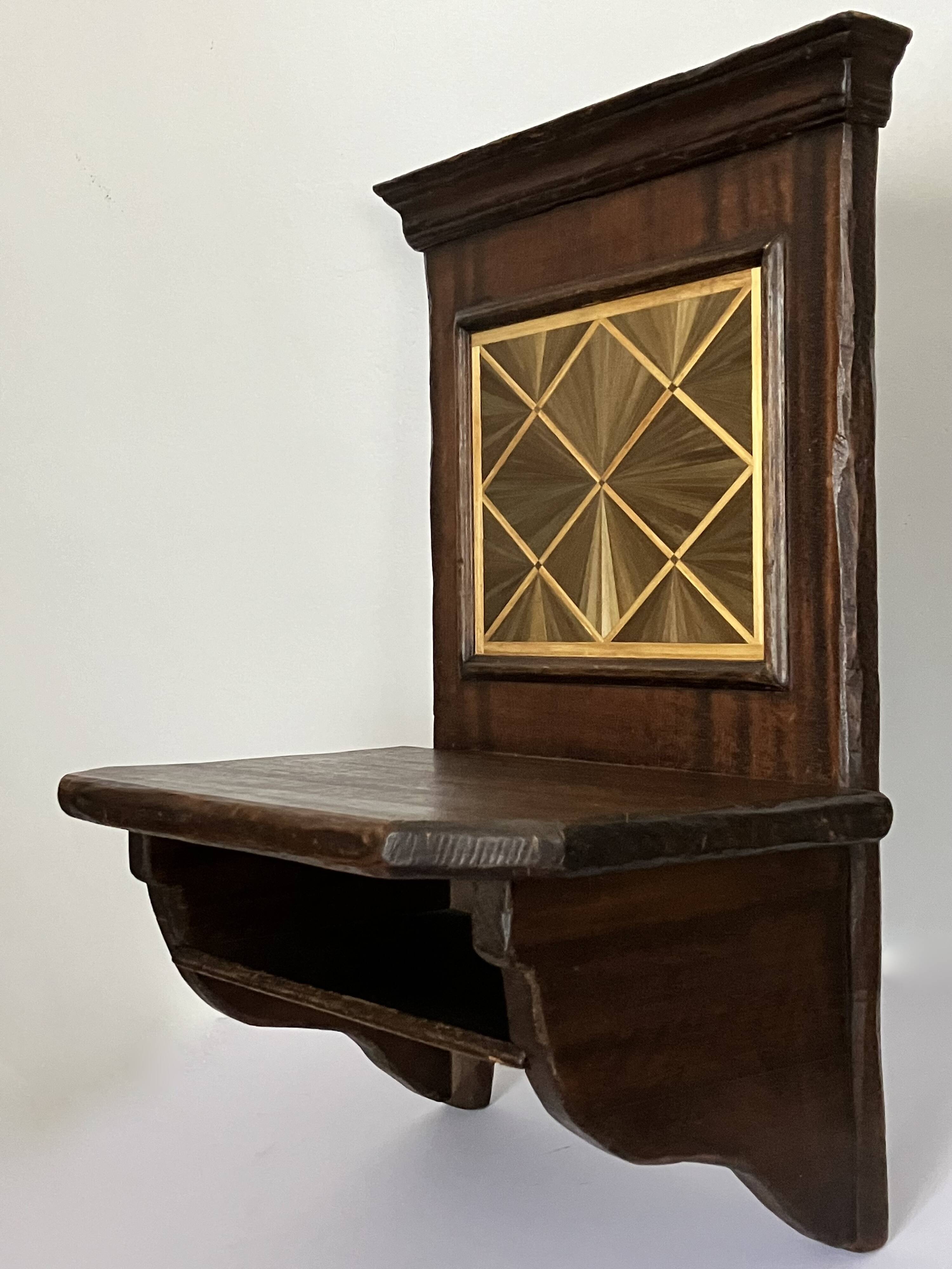 Wall shelf, straw marquetry