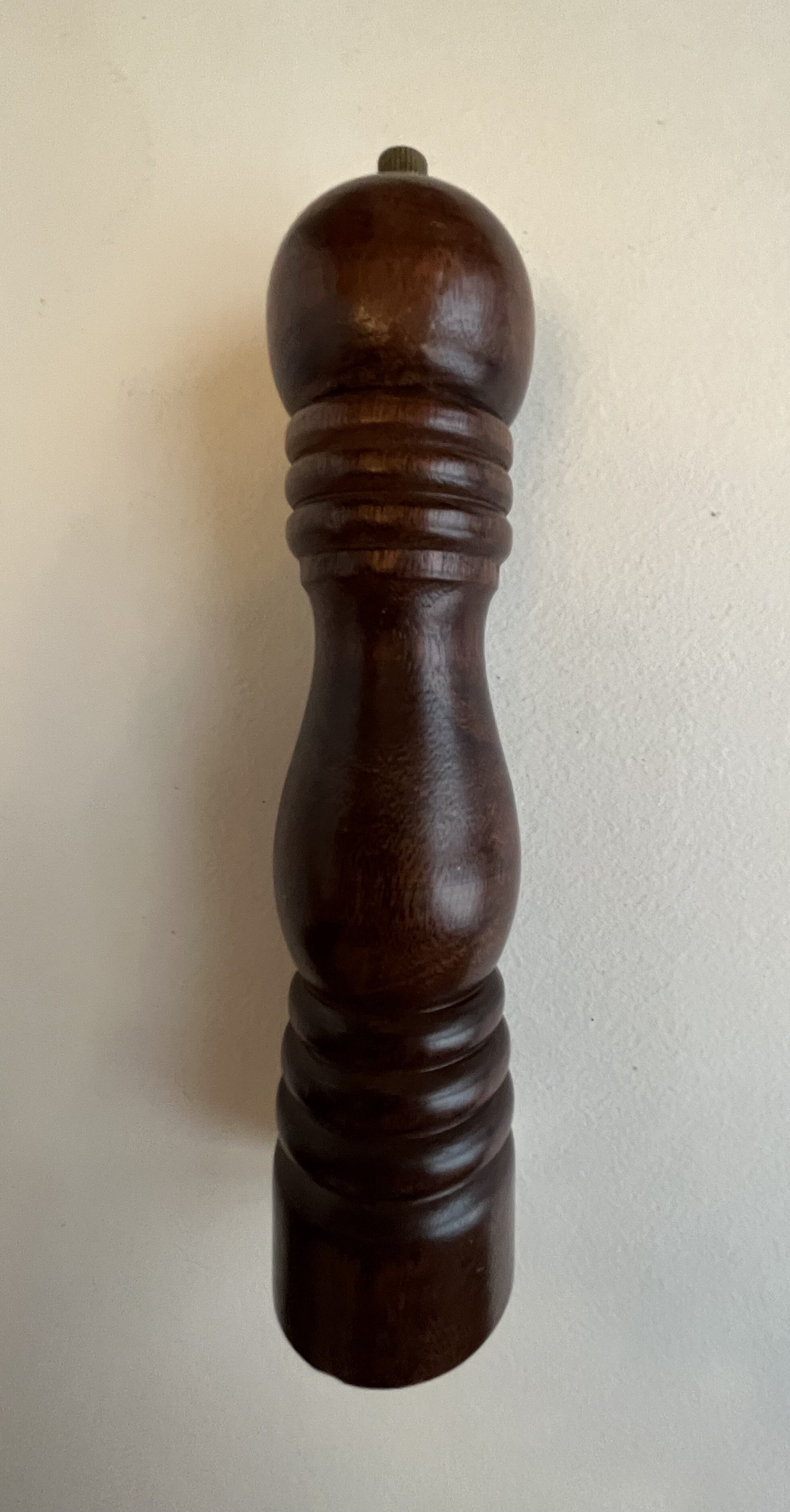 Wooden pepper tree