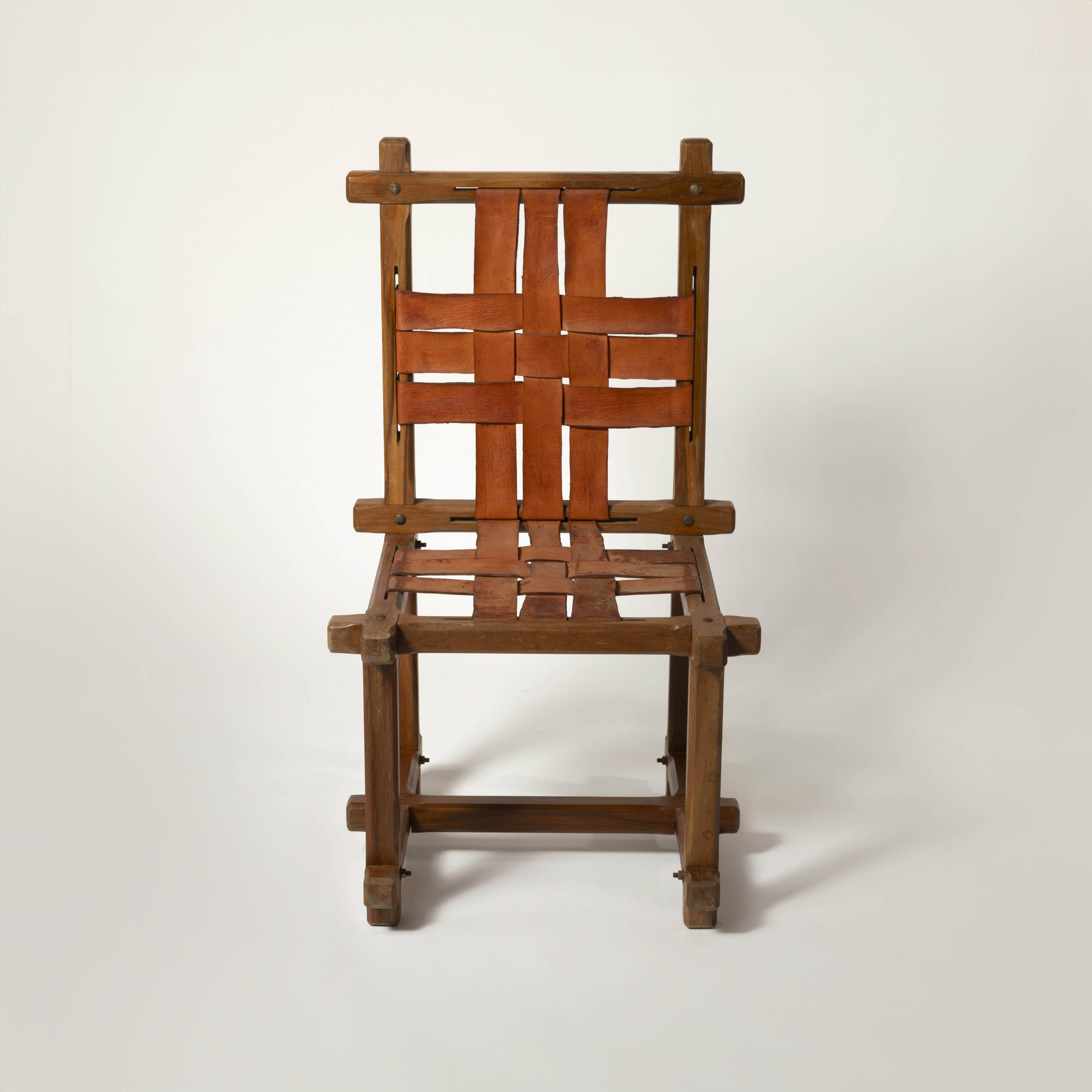 Ensemble de 6 chaises brutalistes uniques en teck et cuir