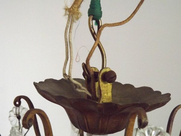 Grand lustre français Louis XV à 8 lumières en bronze doré, verre et cristal