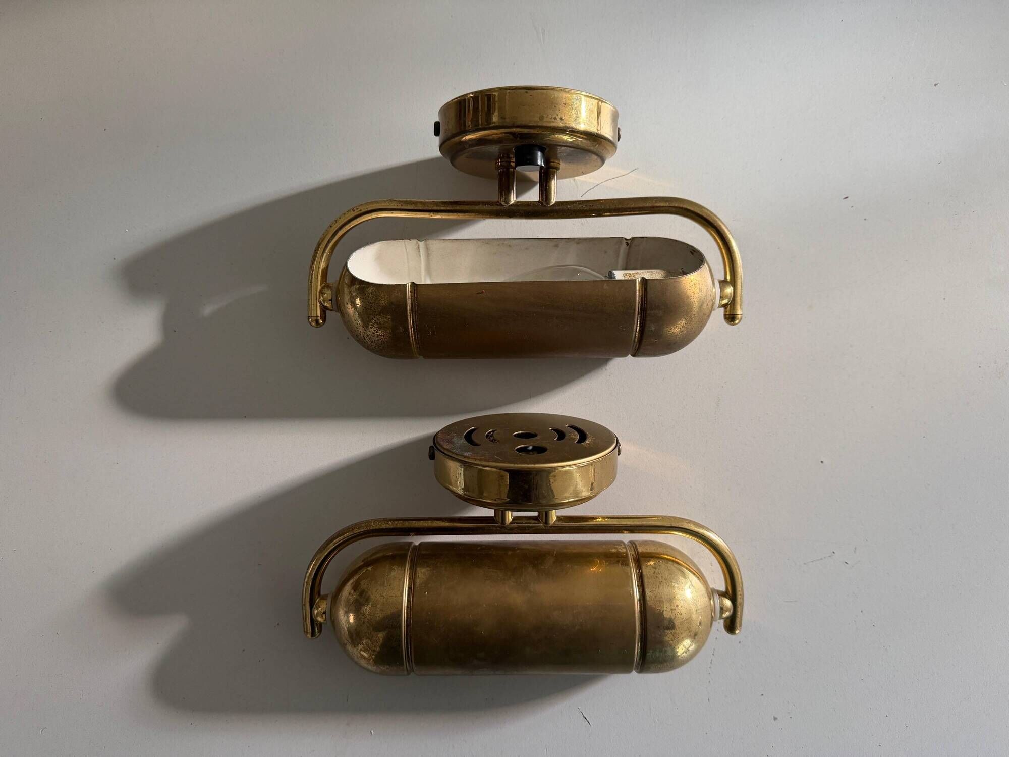 Pair of brass wall lights from the mid-century by N Leuchten, 1960s, Germany.
