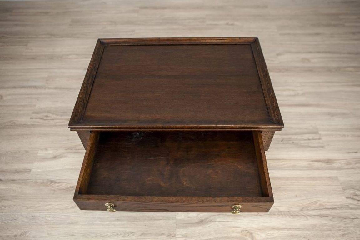 Oak Side Table in Dark Brown, 1930s