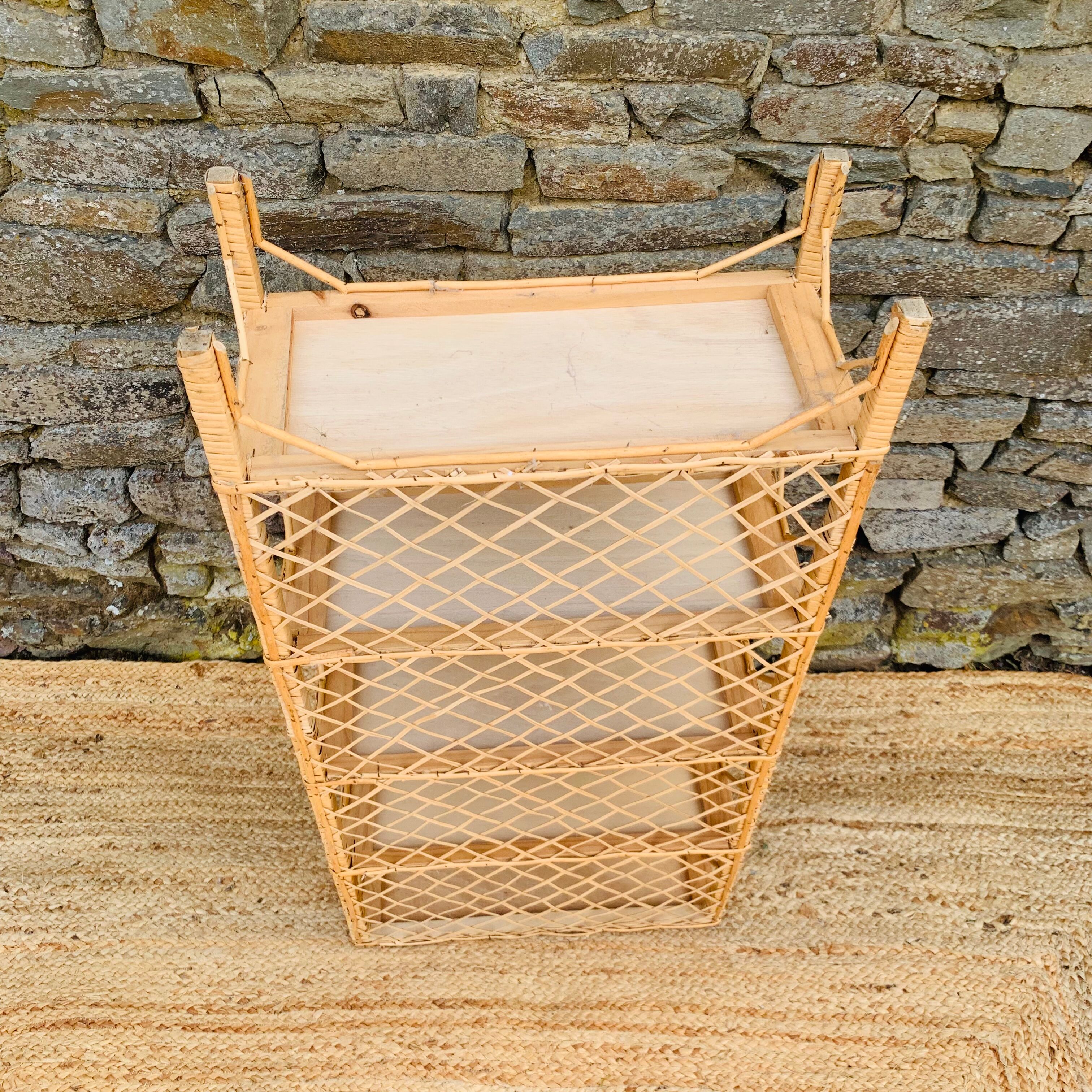 Wicker shelf