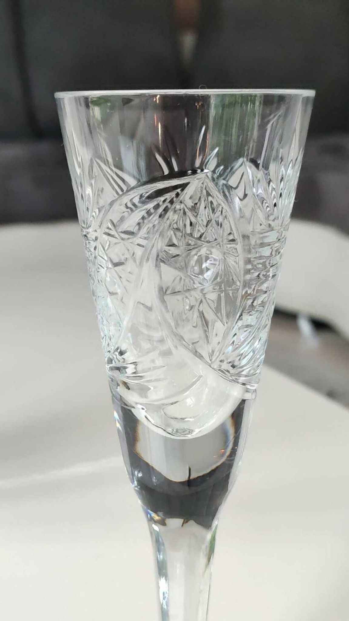 Lot 5 x Small Art Deco champagne flutes. Sophisticated star/cross/deciduous patterns. Boho chic. High 15.5 cm