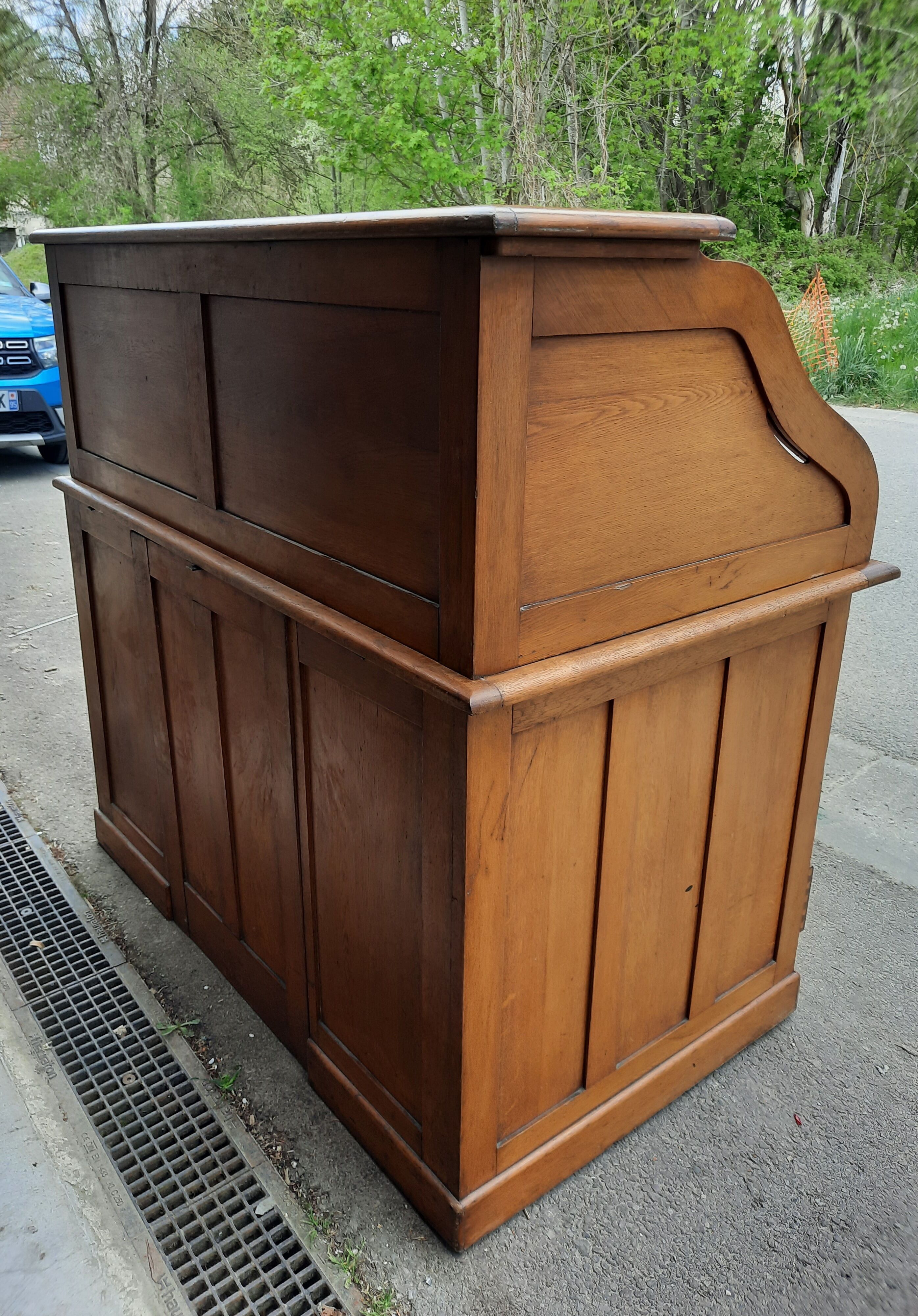 Bureau américain en chêne et son fauteuil