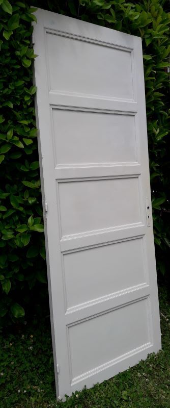 Porte vintage panneautée