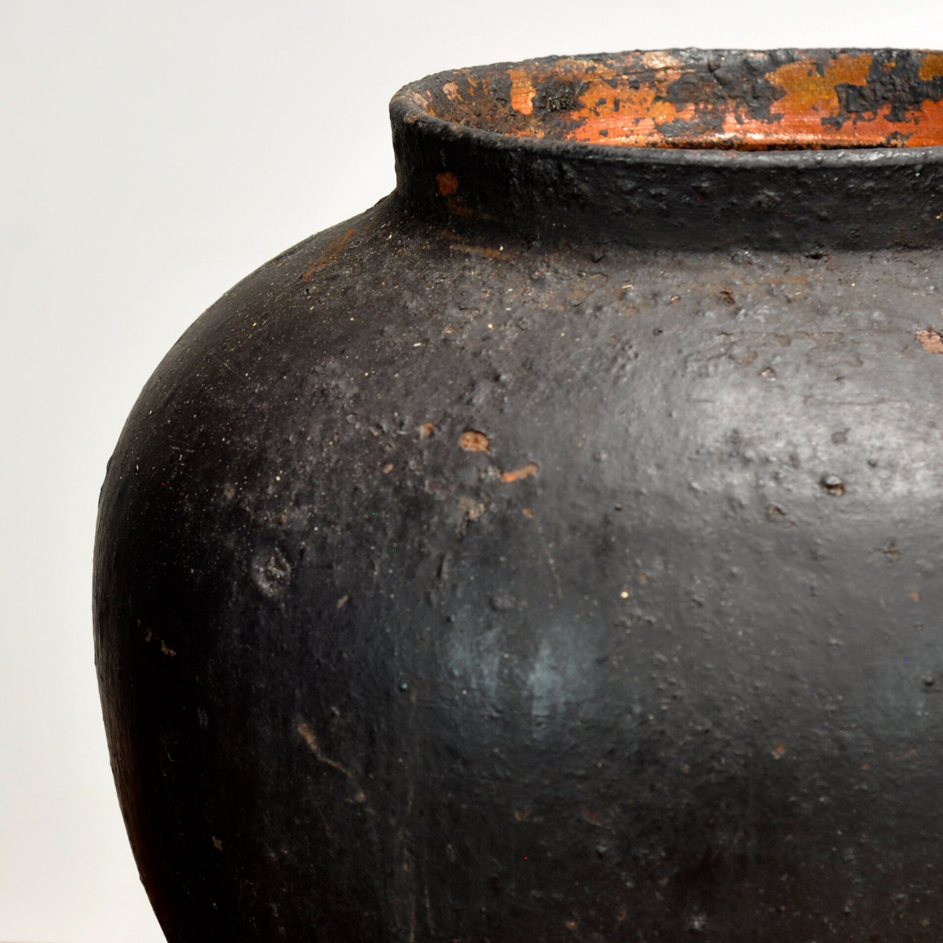 Pot en terre cuite antique de Moldavie, vers 1850