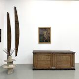 Grand Counter of Old Commerce in Pine