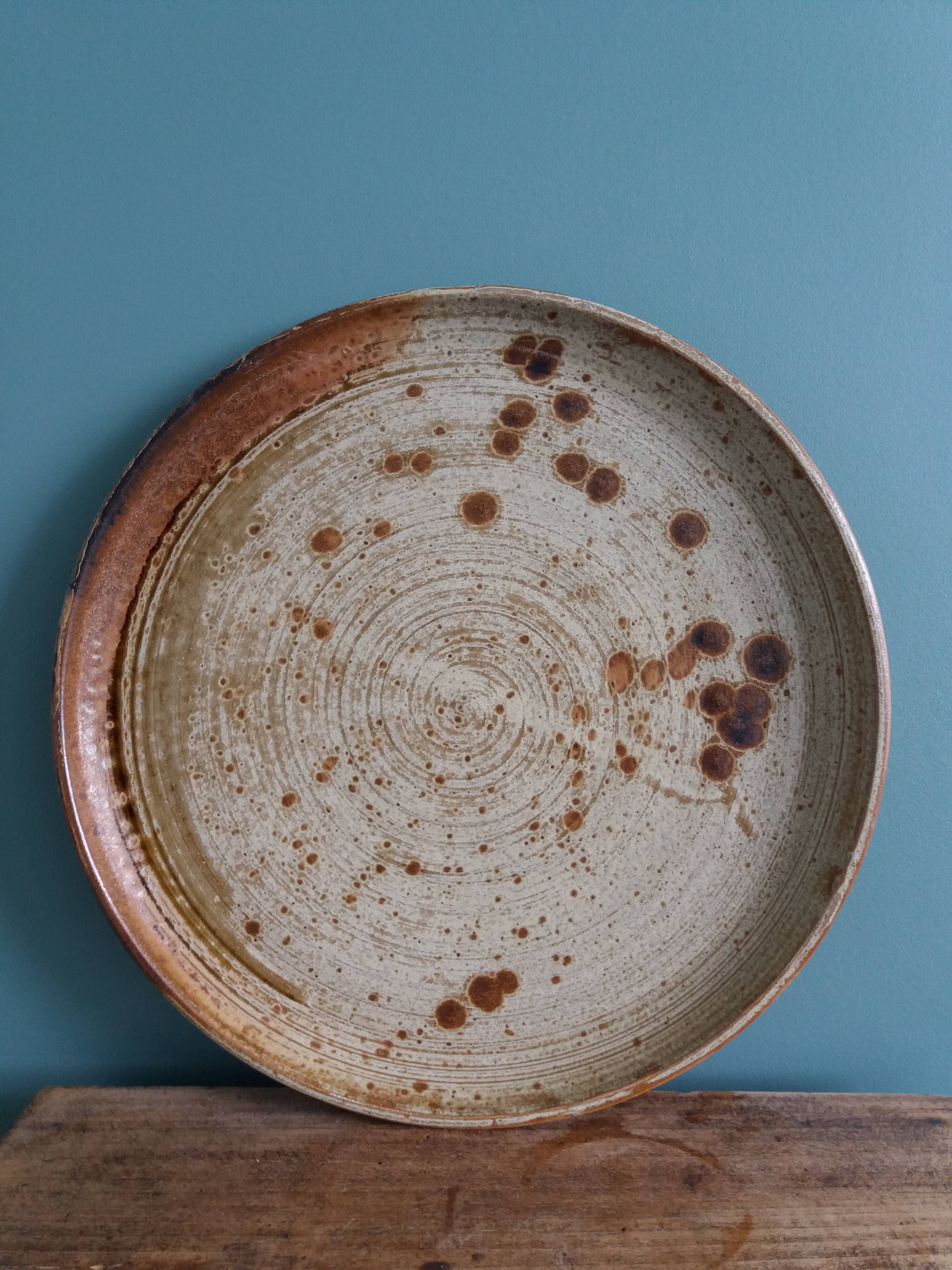 Pie or cake dish in Puisaye stoneware signed Jean-Pierre Prud'homme
