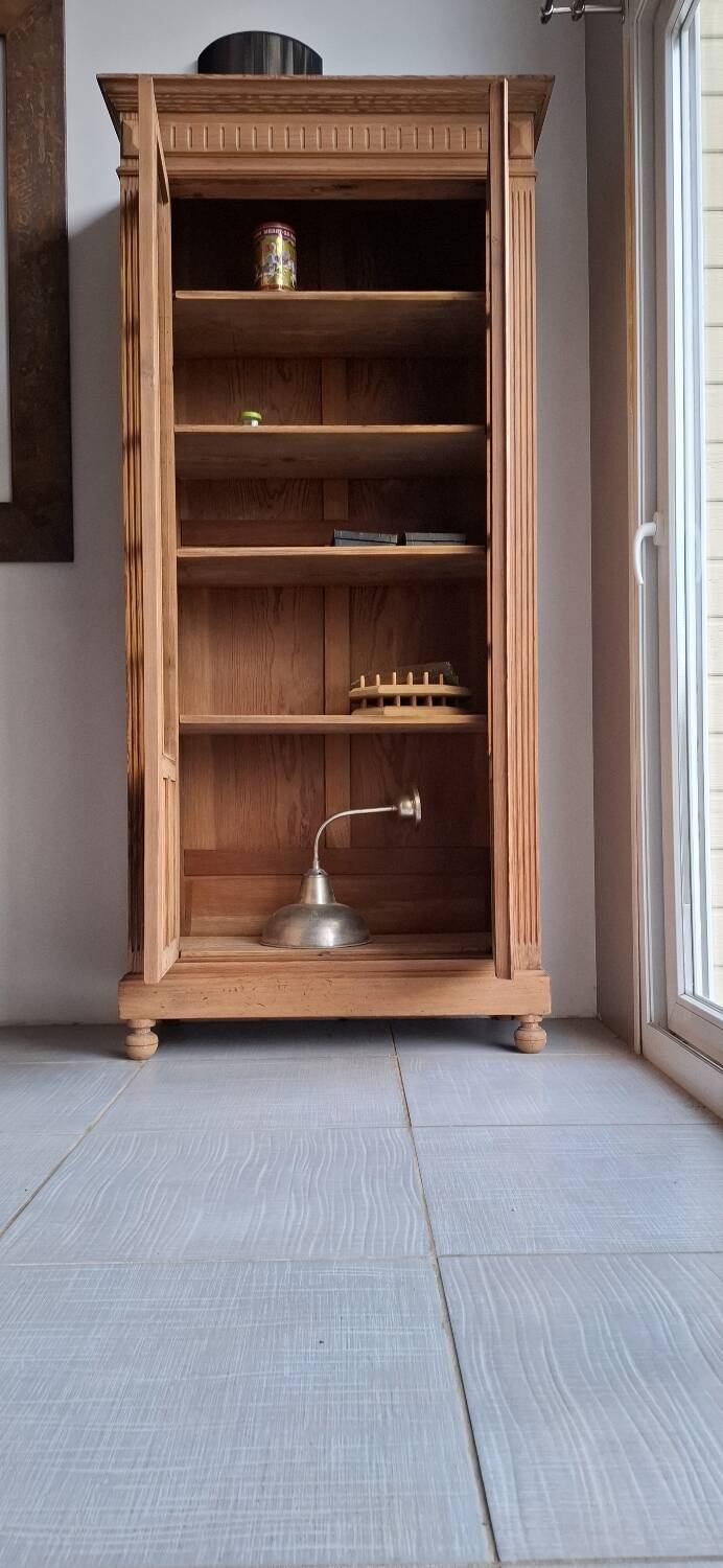 Armoire vitrée rénovée