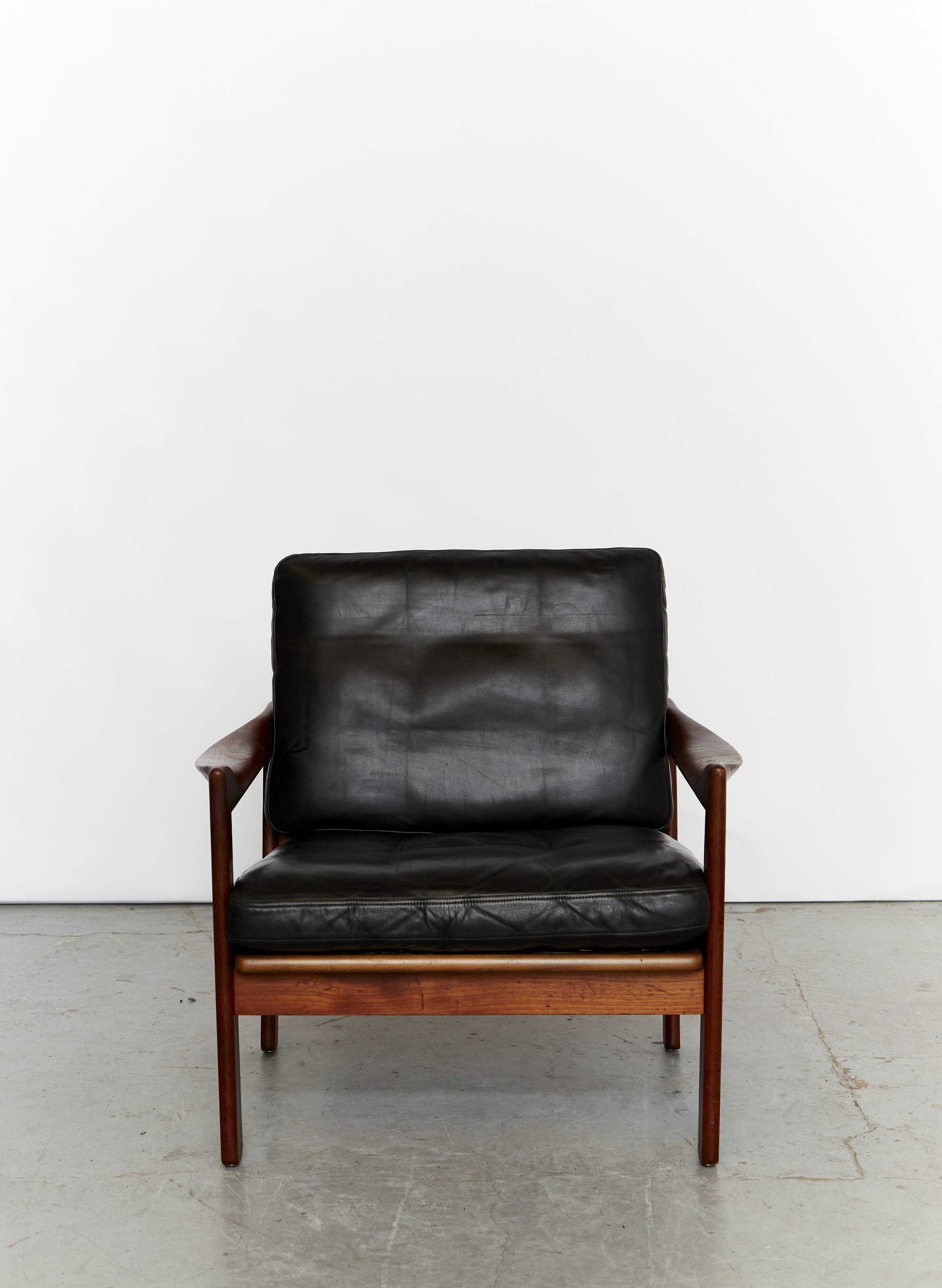 Mid-Century Easy Chair by Illum Wikkelsø for Niels Eilersen