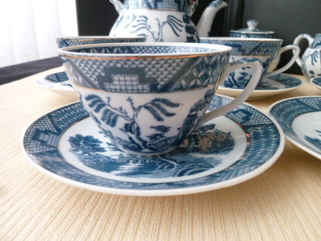 Porcelain tea set Asian Decor