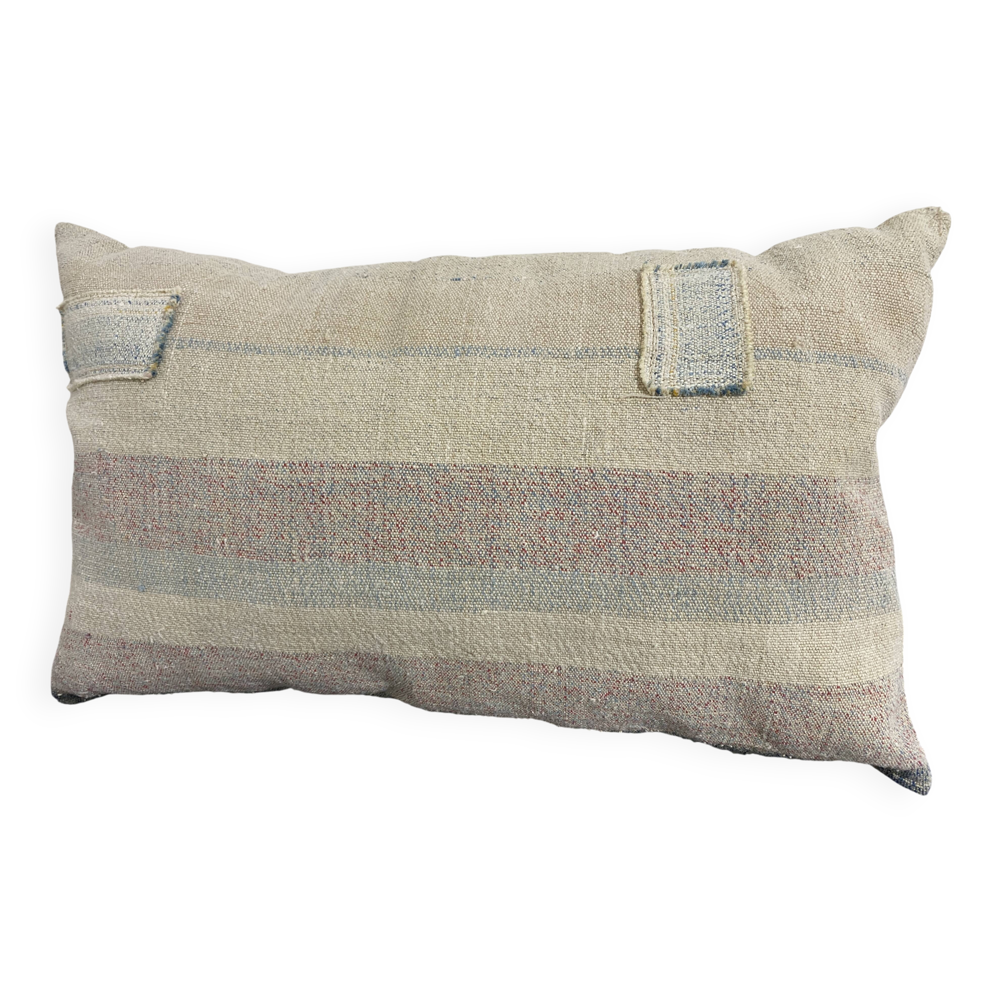 Coussin en toile ancienne style Kilim
