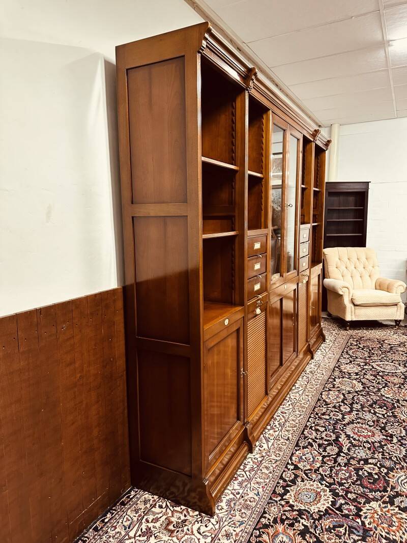 Italian Assi D'asolo Bookcase