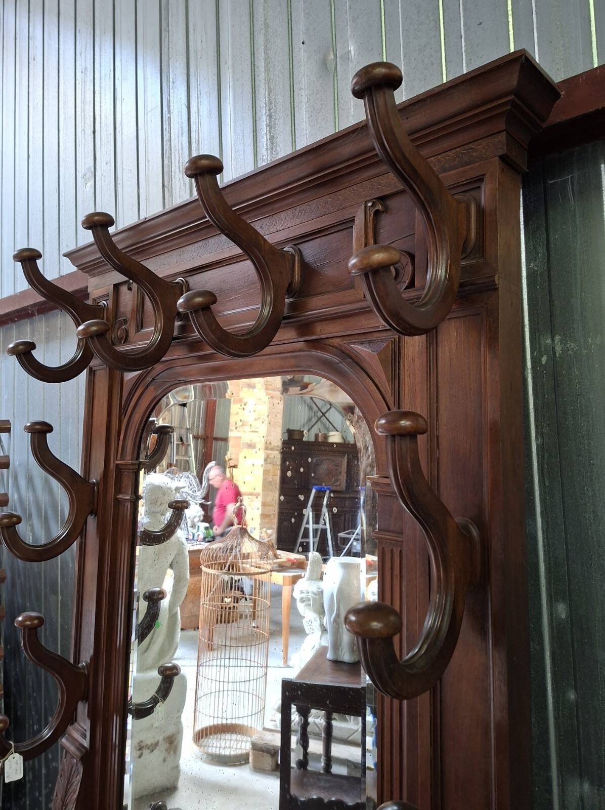 vestiaire d’entrée à miroir en noyer – XIXe siècle