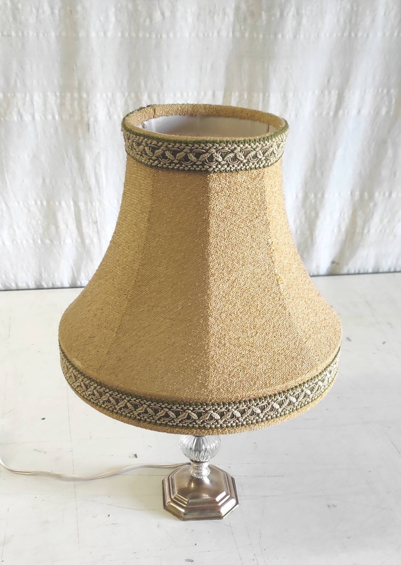 Table lamp in brass and glass - mid 20th century