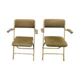 2 folding chairs