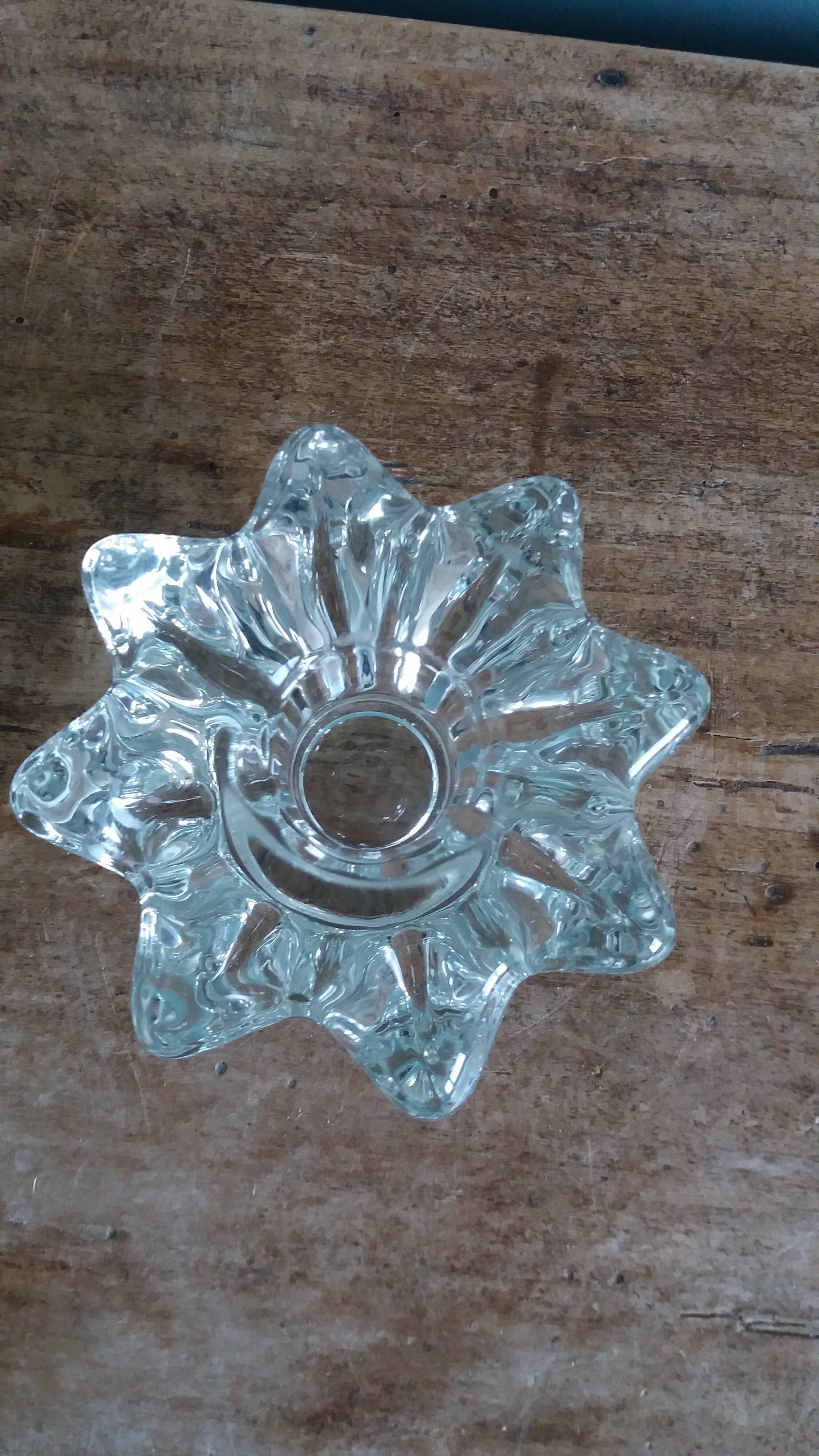 Star or flower candle holder in glass or crystal