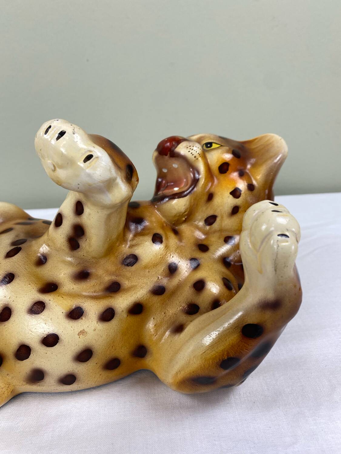 Ceramic leopard