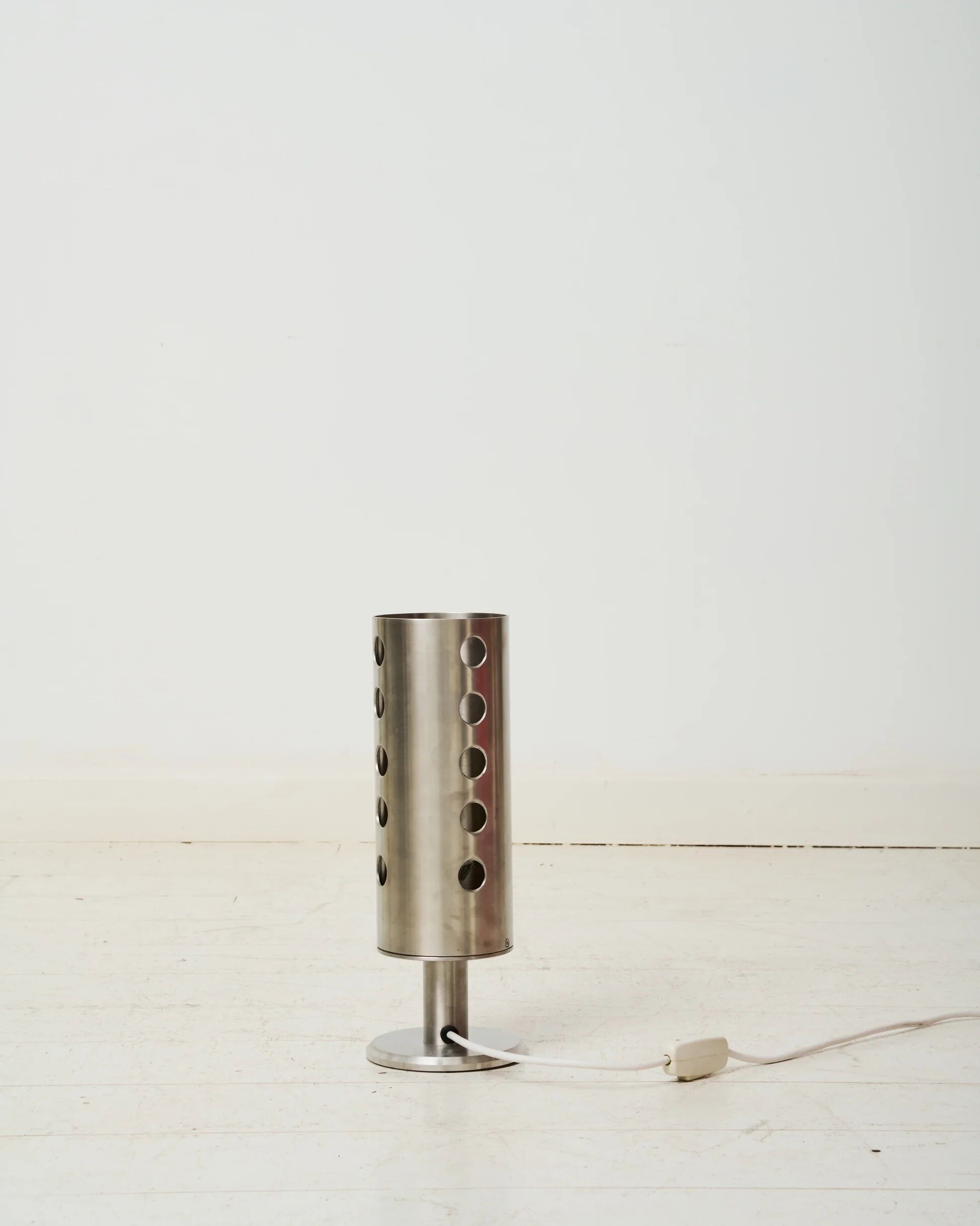 Table lamp in brushed aluminium with cut-outs, 1980-1990s