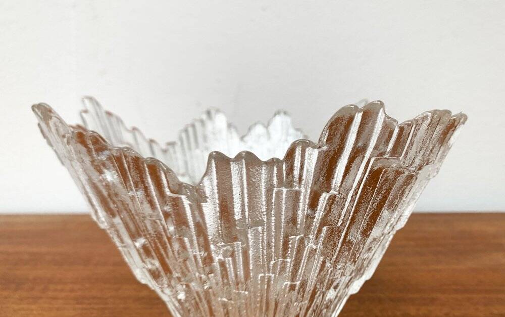 Mid-Center Finnish Revontulet Glass Bowl by Tauno Wirkkala for Humppila