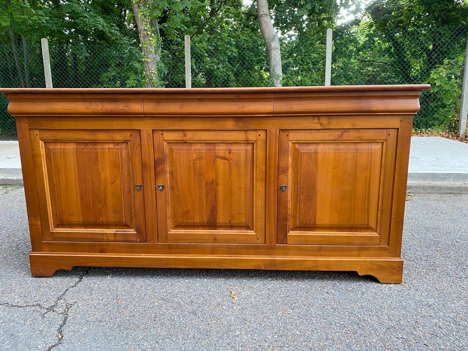 Buffet enfilade merisier massif 3 portes 3 tiroirs Louis Philippe