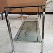 Table d'appoint, desserte, console en verre et métal chromé