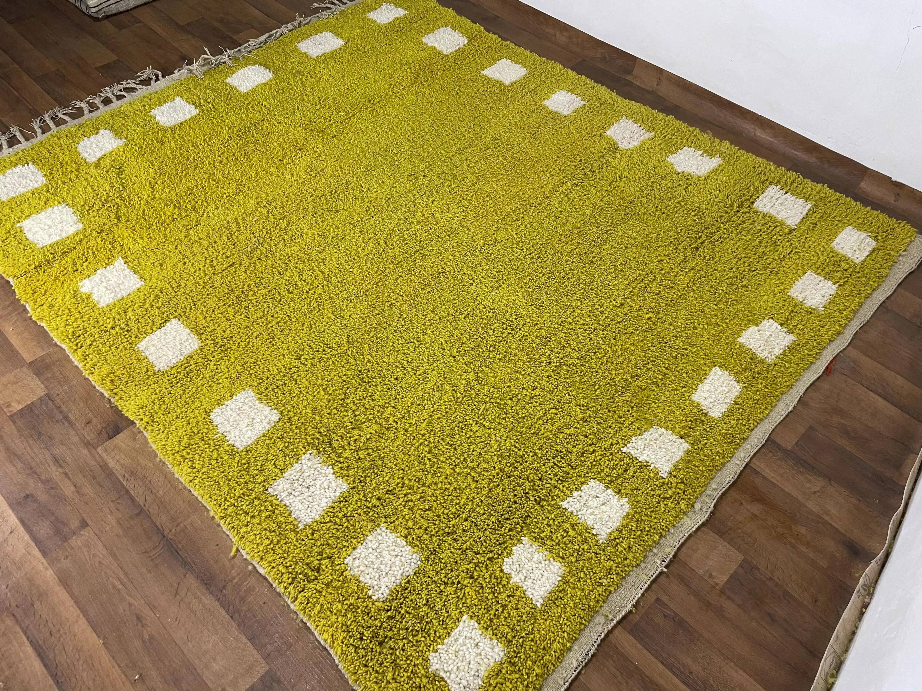 Handmade Moroccan rug, pure wool, 3x2 m.