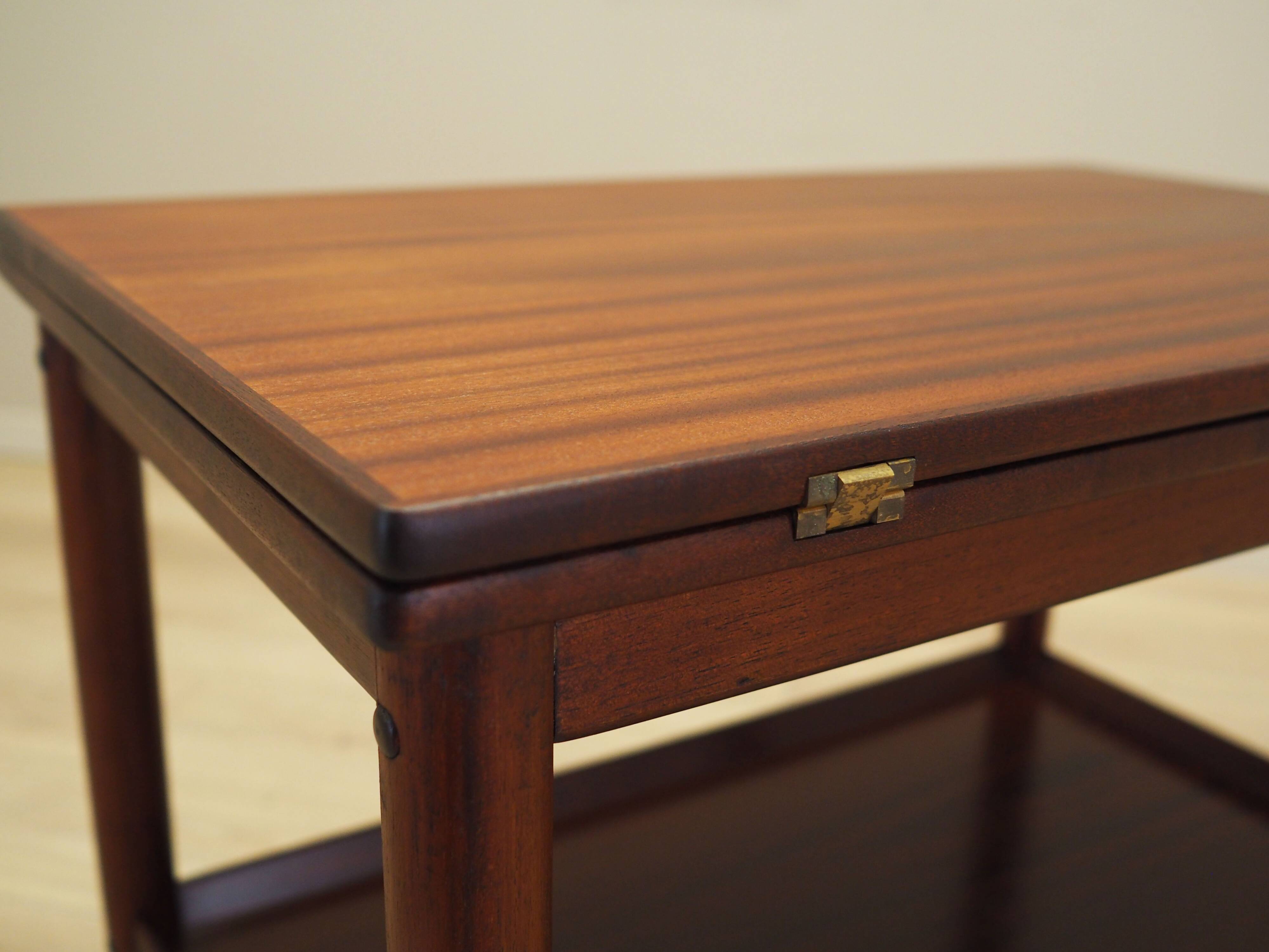 Folding coffee table, Danish design, 1960s, designer: Ole Wanscher