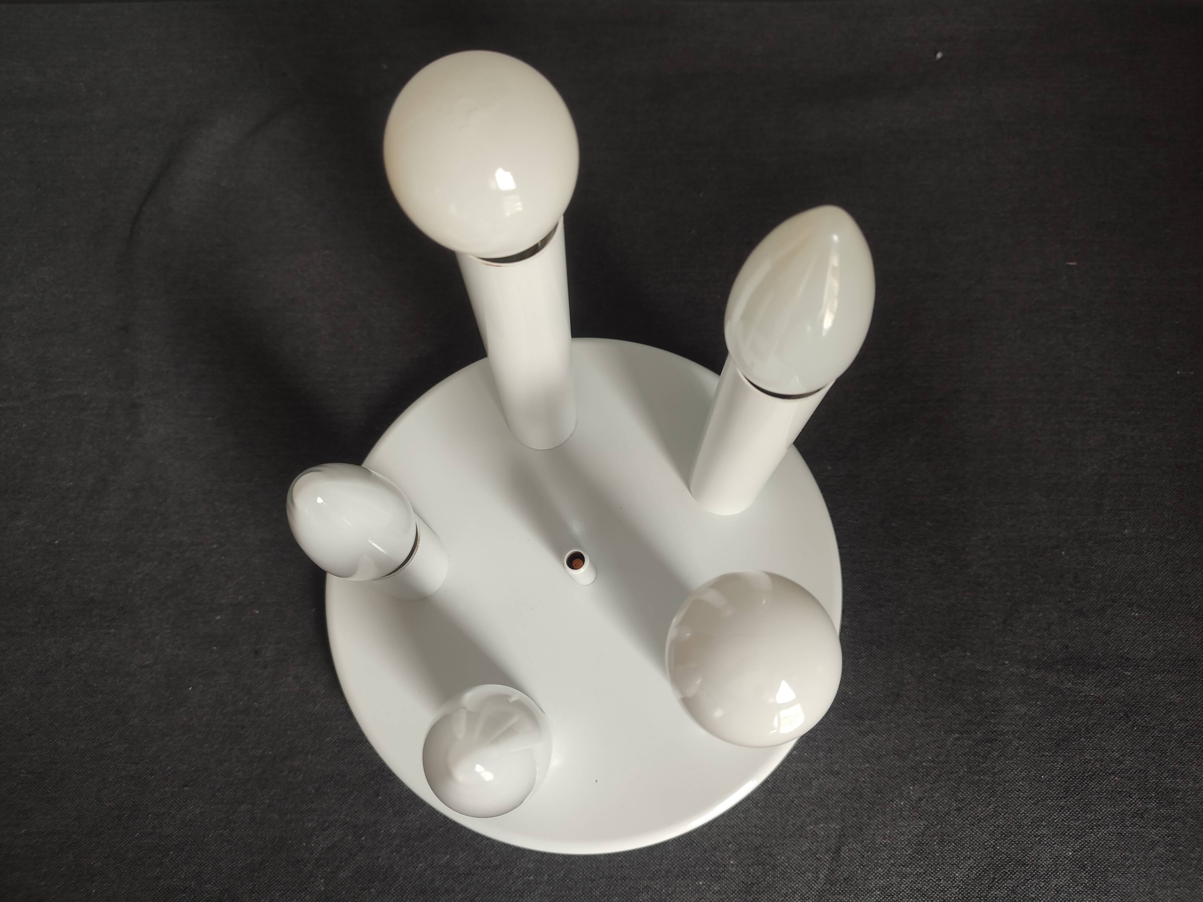 Vintage ceiling/wall lamp.