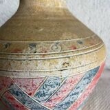 Vase ethnique coloré