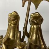 Decorative frogs in gilded brass