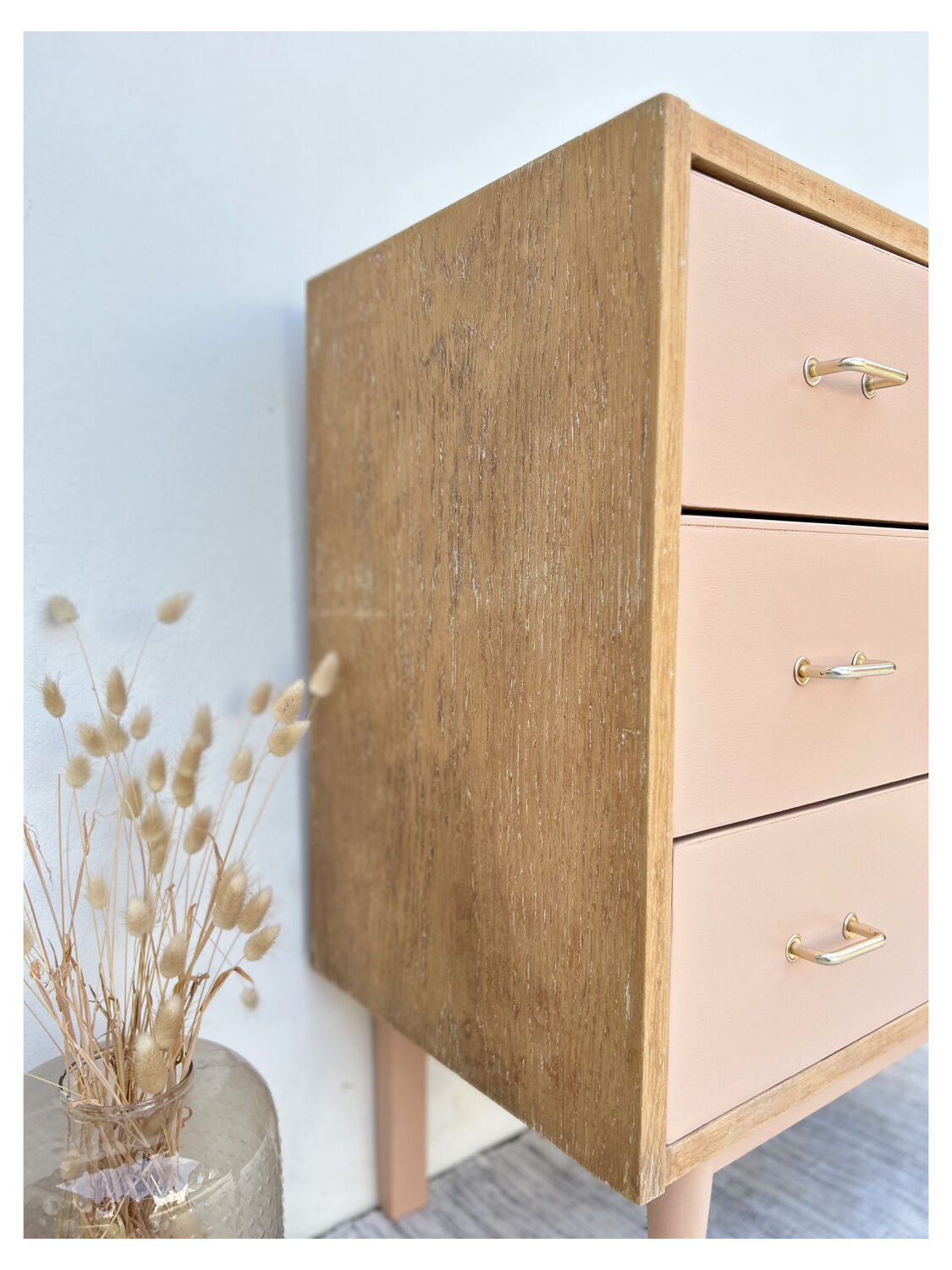 Vintage chest of drawers