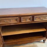 Old chest of drawers