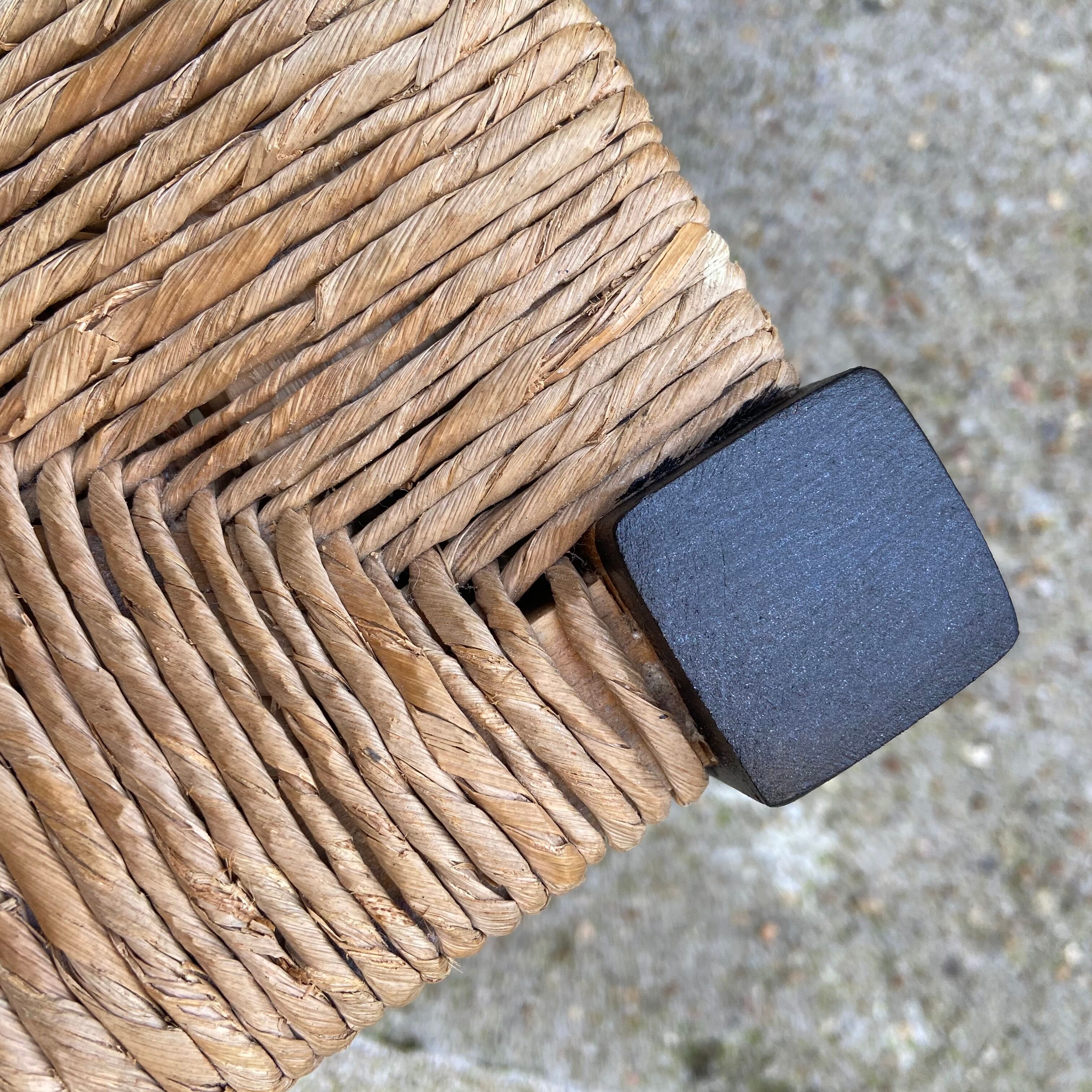 Banc en bois - assise paillée