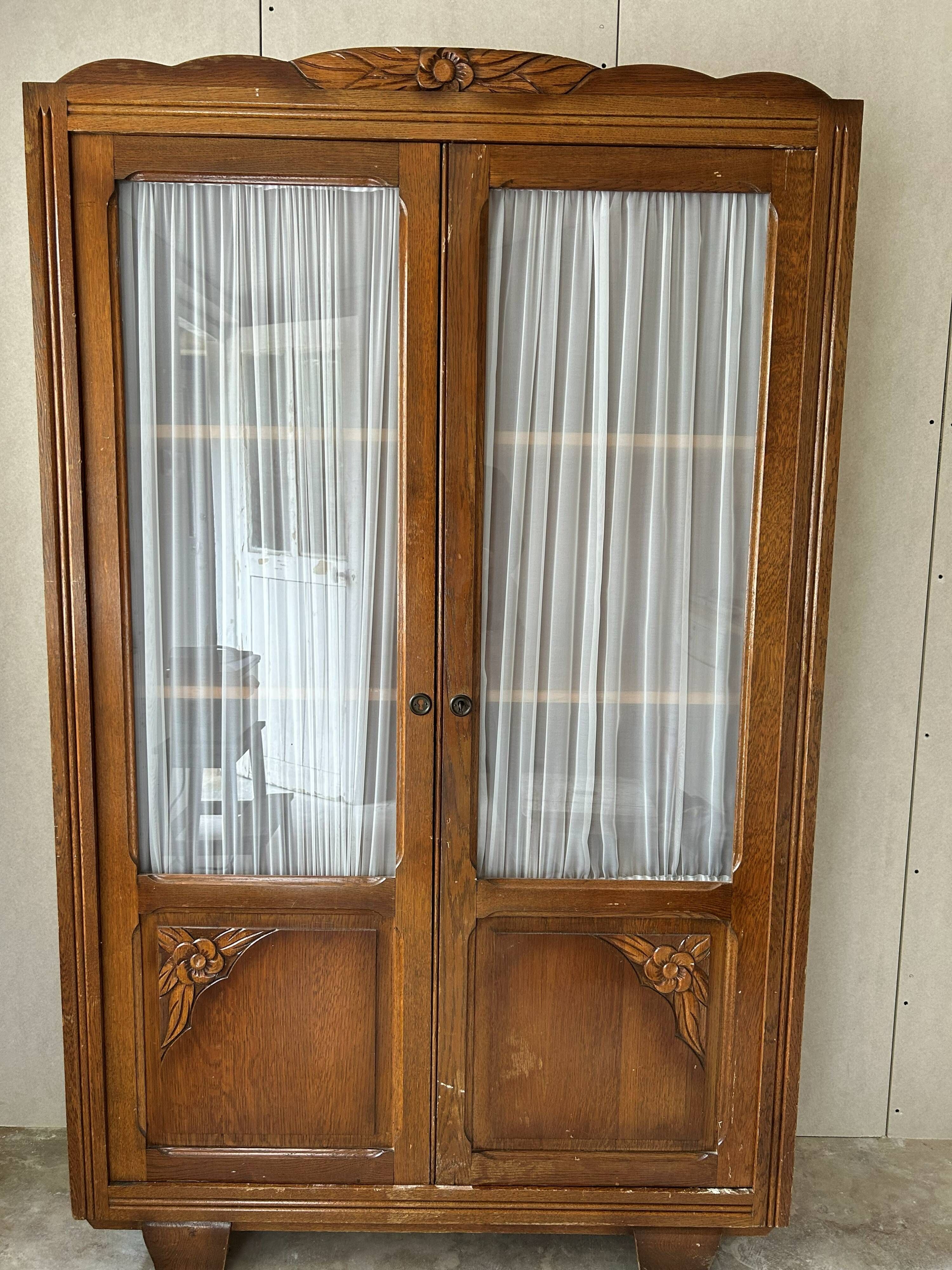Armoire vitrine vintage