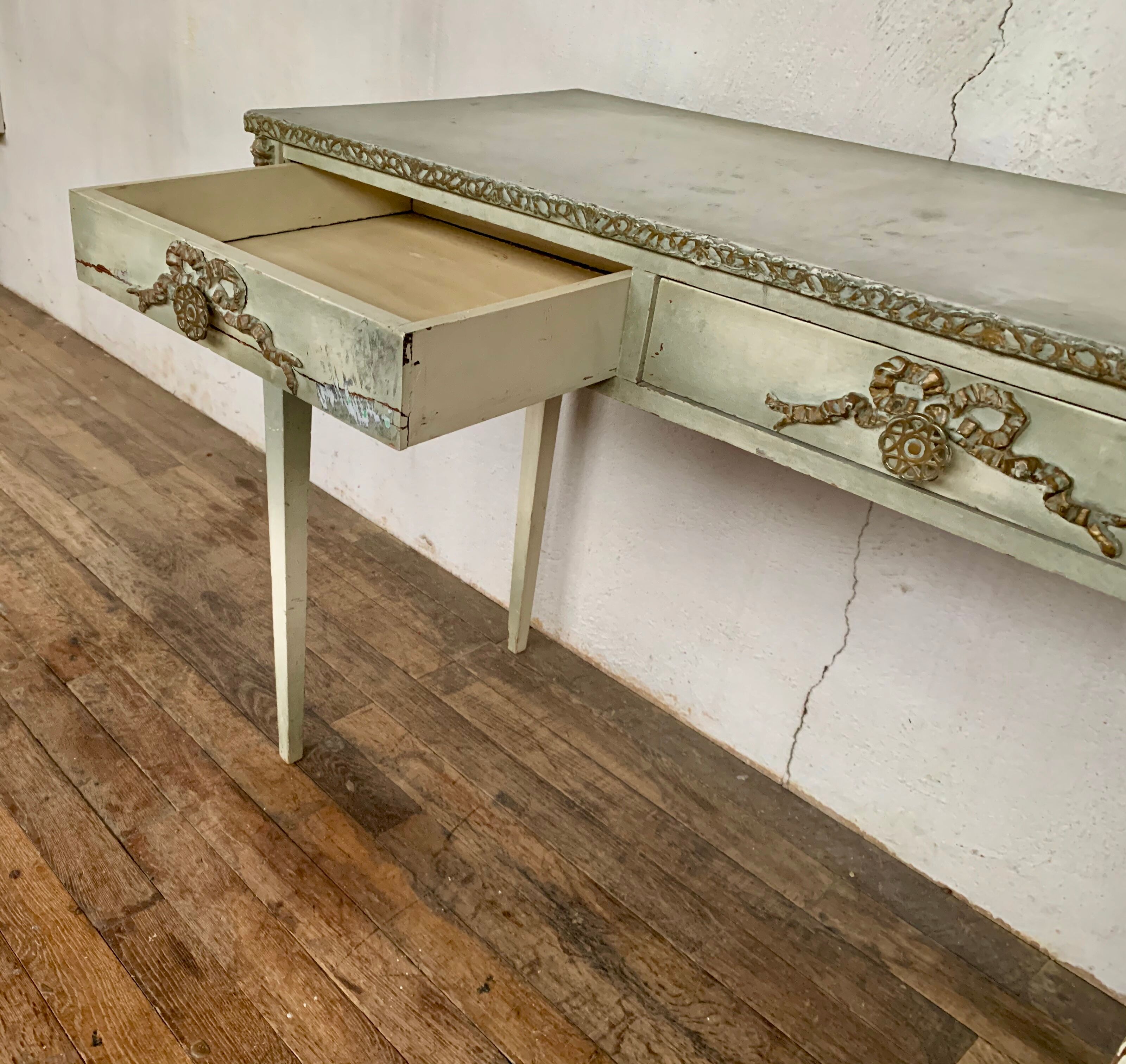 Console, Louis XVI style in pine with original grey patina