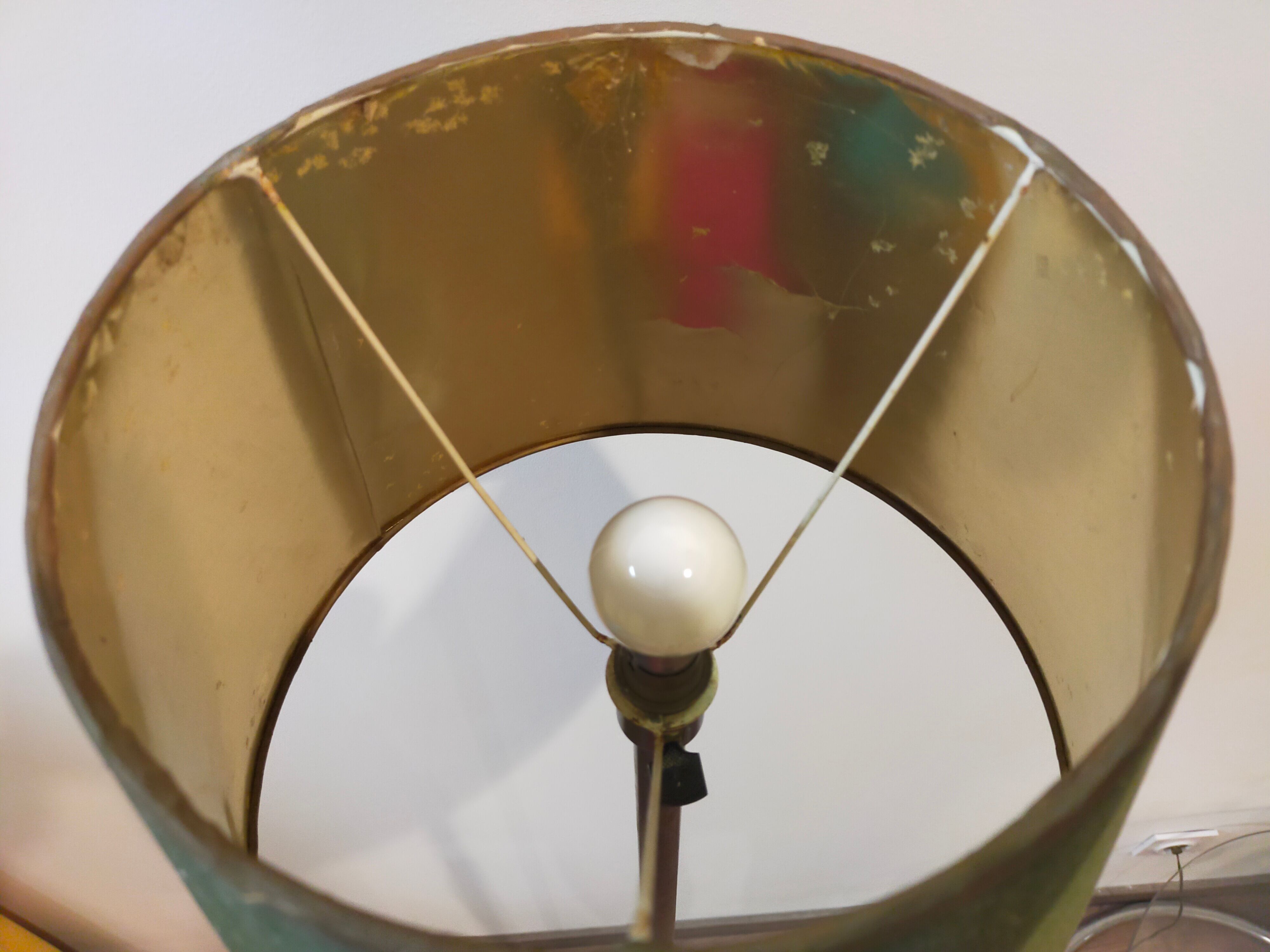 Lampadaire vintage en laiton