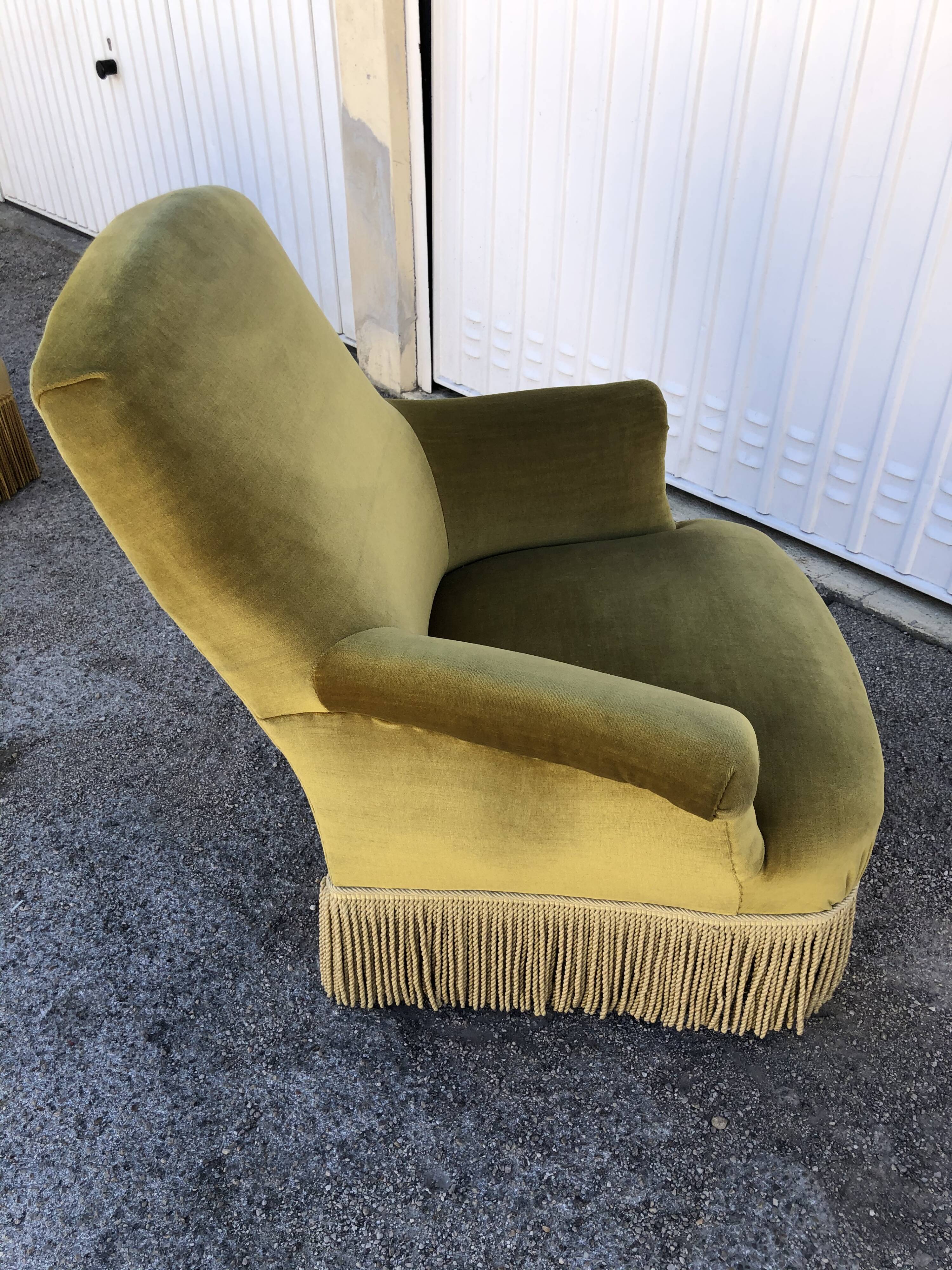 Vintage yellow/green velvet armchair