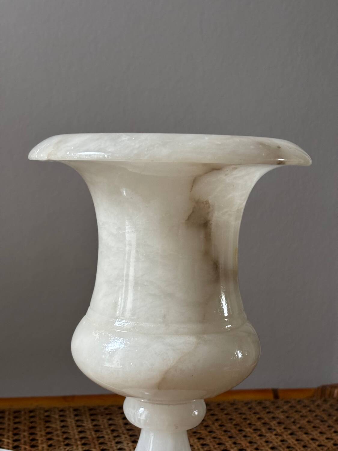 Lampe Médicis en albâtre