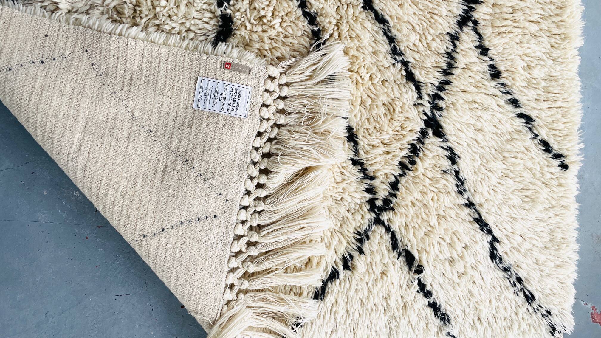 Tapis Contemporain Berbère – 165cm x 282cm