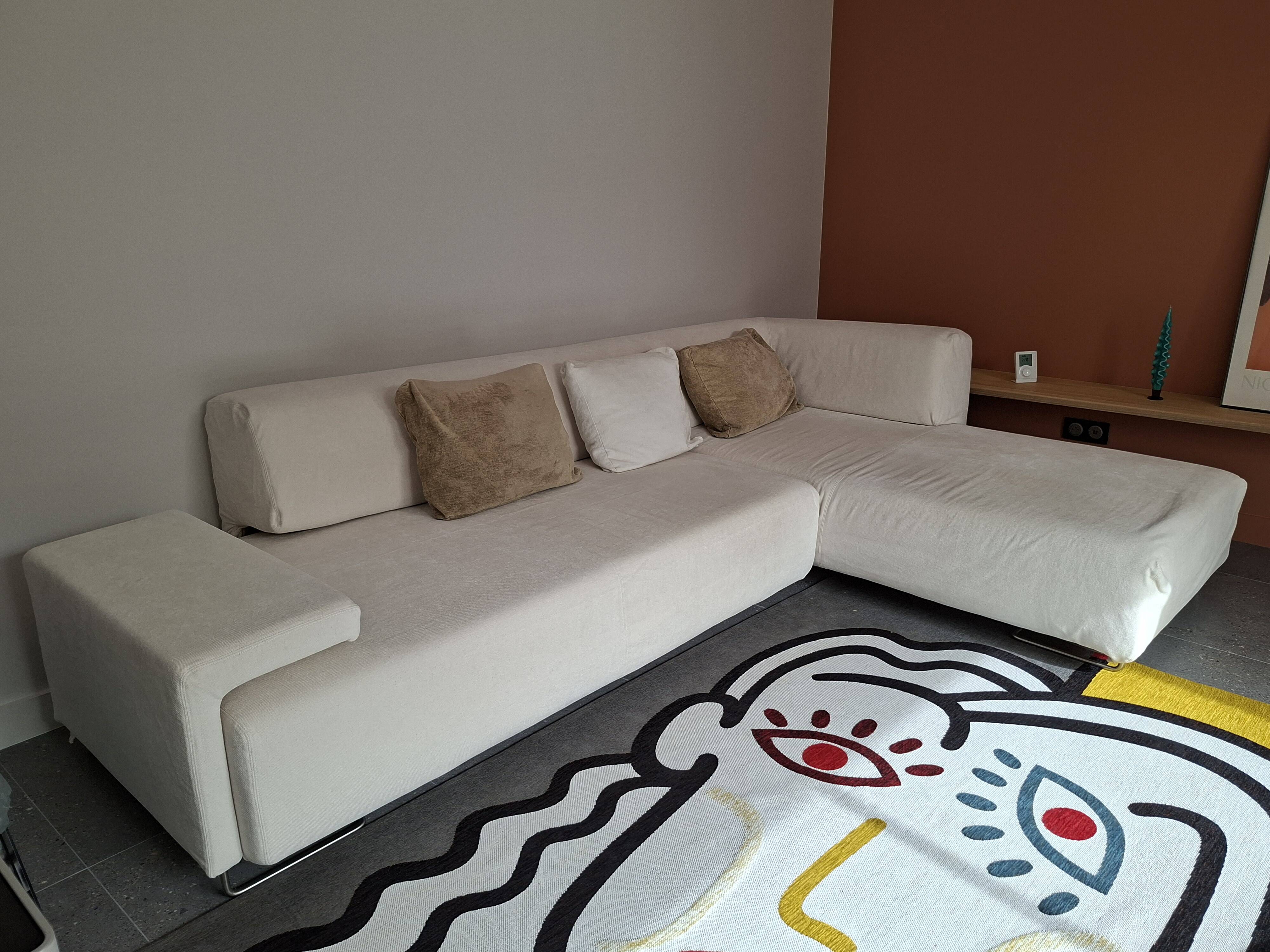 Moroso corner lounge sofa, Lowland model with chaise longue.
