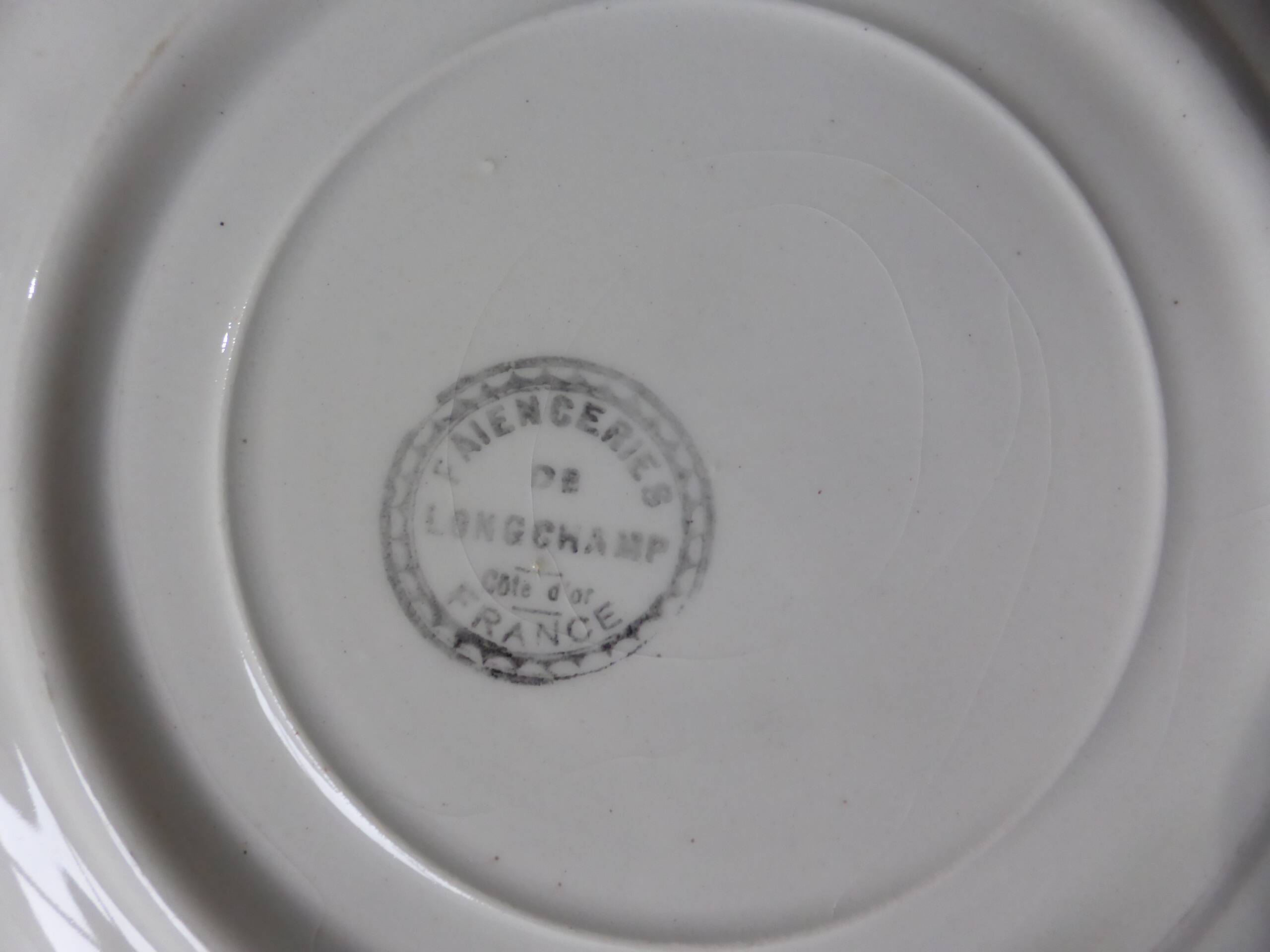 Vintage deep plate from Longchamp 231122